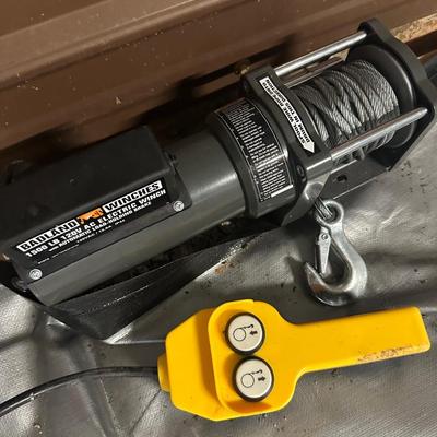 BADLAND WINCHES 1500 LB WINCH