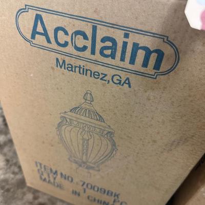 ACCLAIM POST LIGHTS