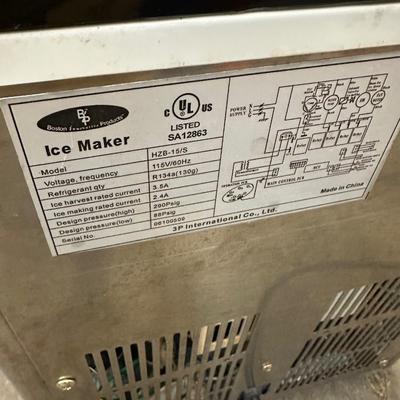 BOSTON PRODUCTS PORTABLE ICE MAKER