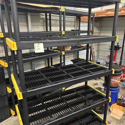 PLASTIC GARAGE SHELVING LOT
