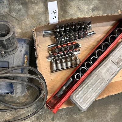 SOCKET SET LOT