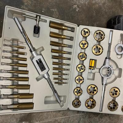 PITTSBURG TAP AND DIE SET
