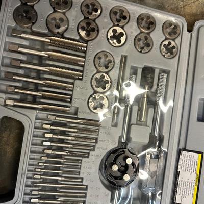 60 PC TAP AND DIE SET