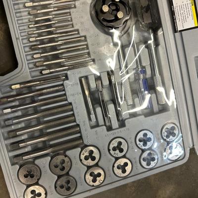 60 PC TAP AND DIE SET