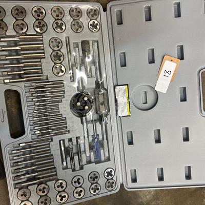 60 PC TAP AND DIE SET