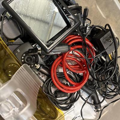 AUTO ELECTRONIC LOT