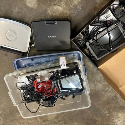 AUTO ELECTRONIC LOT