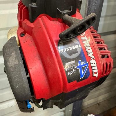 TROY BILT WEED TRIMMER