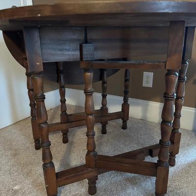 Sale Photo Thumbnail #407: VTG DROPLEAF TABLE, SOME SCRATCHES 35X50X29 