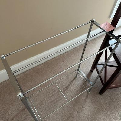 TOWEL RACK AND STAND LOT