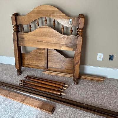 TWIN BED