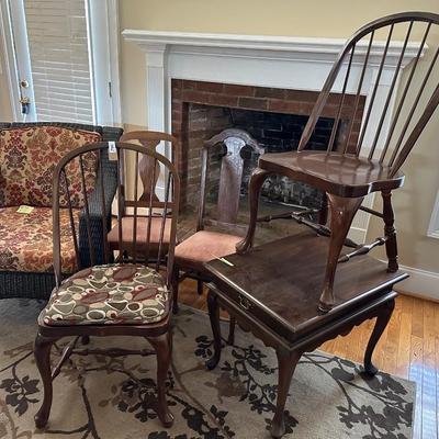 MISC FURNITURE LOT