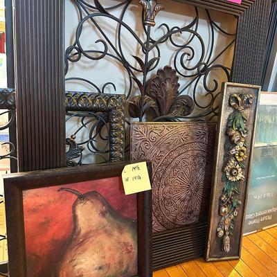 WALL ART LOT