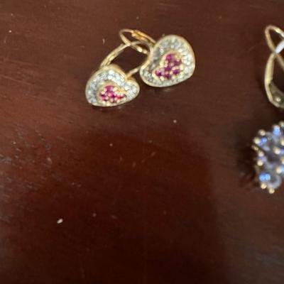 14K GOLD EARRING LOT