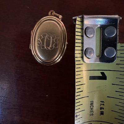 14K GOLD LOCKET