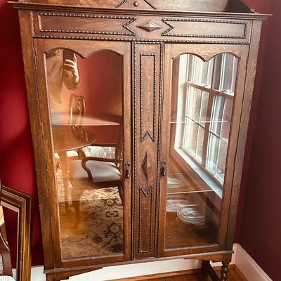 ANTIQUE CHINA CABINET