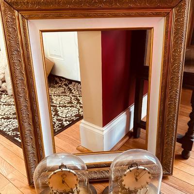 MIRROR AND CLOCK LOT