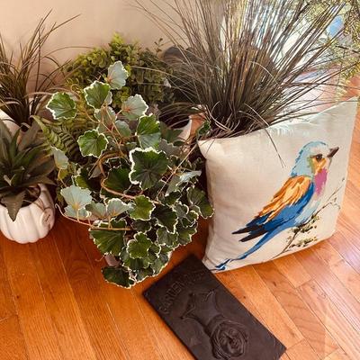 Sale Photo Thumbnail #627: GARDEN QUEEN LOT FAUX PLANTS IN VESSELS, BIRD PILLOW, GARDEN QUEEN WALL ART AS PICTURED 