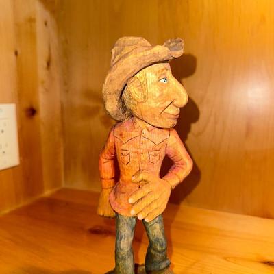 ANOTHER COWBOY CARVING SIGNED BY AWH