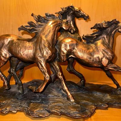MICHAEL GARMAN SCULPTURE AND HORSE STATUE