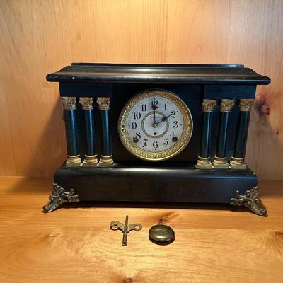 ANTIQUE SETH THOMAS MANTLE CLOCK
