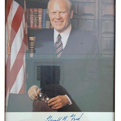President Gerald Ford Signed Photo 8 x 10