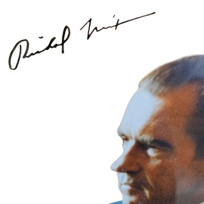 President Richard Nixon Signed Photo 8 x 10