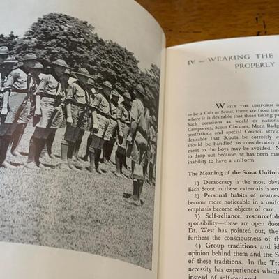 1942 Customs & Drills Boy Scouts Troop Leaders Patriotic Guide