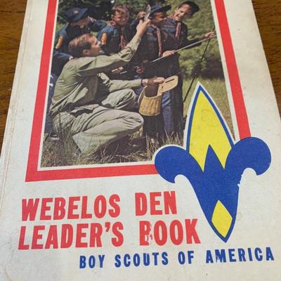 1979 Webelos Den Leaders Boy Scouts of America Book