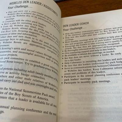 1979 Webelos Den Leaders Boy Scouts of America Book