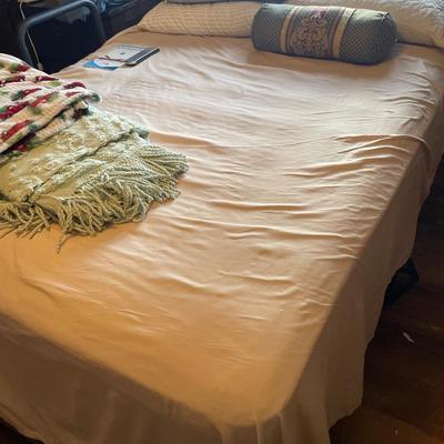 Navigate adjustable full bed and Stearns & Foster mattress