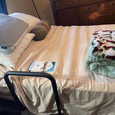 Navigate adjustable full bed and Stearns & Foster mattress