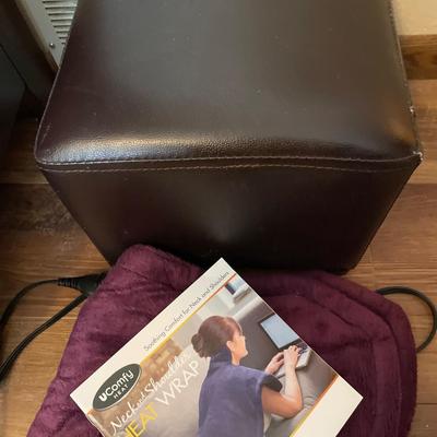 Small ottoman, neck wrap and flash light