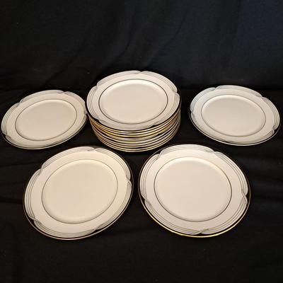 Set of Lenox "Erica" Art Deco China (LR-SD)