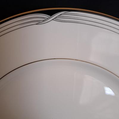 Set of Lenox "Erica" Art Deco China (LR-SD)