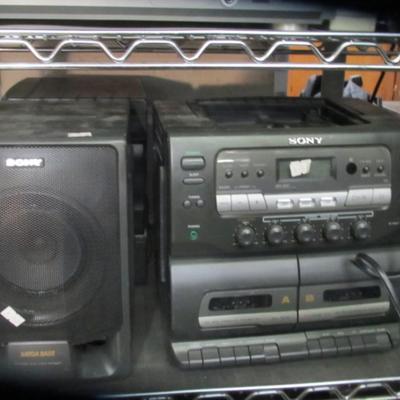 SONY System With Speakers