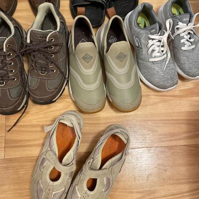 Women’s shoes