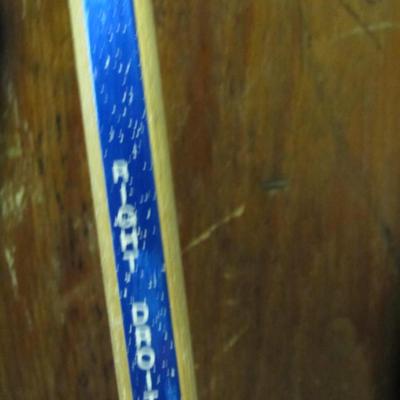 Retake Vintage Hockey Sticks
