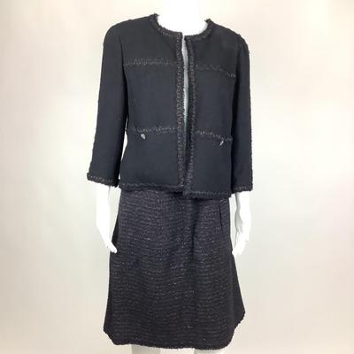 304 CHANEL Black/Bronze 2pc. Tweed Jacket & Skirt Size 44