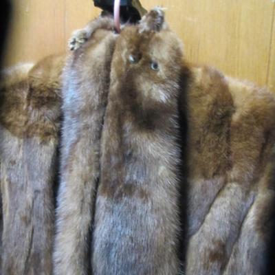 Miller’s French Room Light Brown Mink Fur Shawl Wrap