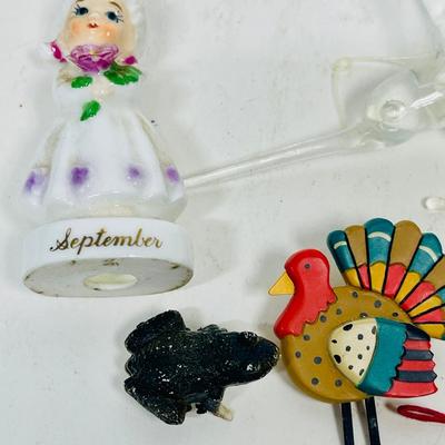 Misc. Small Things Lot - glass hummingbirds, leaf pin, turkey pin, girl figurine, etc