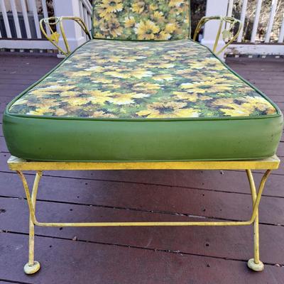 Vintage Parakeet Yellow Metal Chaise (P-SD)