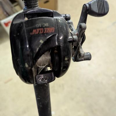 Eagle Claw Deluxe Eagle Model MS6045 & Intrepid Shakespeare Rods #1