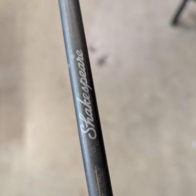 Eagle Claw Deluxe Eagle Model MS6045 & Intrepid Shakespeare Rods #1