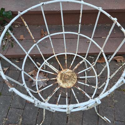 Five Distressed White Vintage Metal Planters (P-SD)