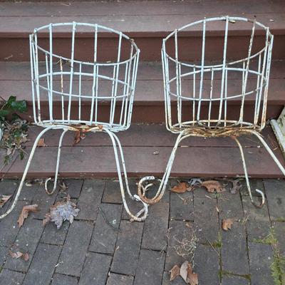 Five Distressed White Vintage Metal Planters (P-SD)