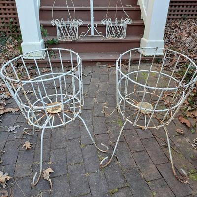 Five Distressed White Vintage Metal Planters (P-SD)