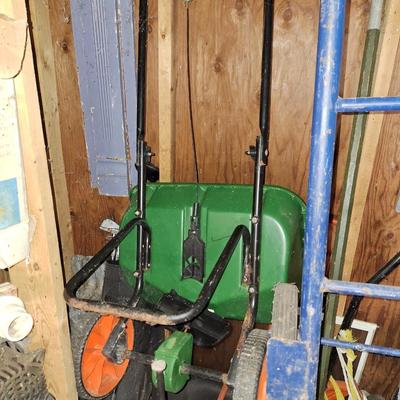 Scotts Seeder