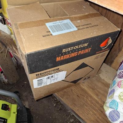 Box of marking paint