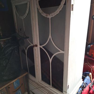 White Cabinet